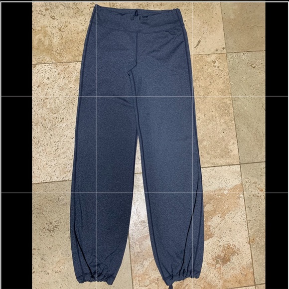 lululemon pants drawstring bottom
